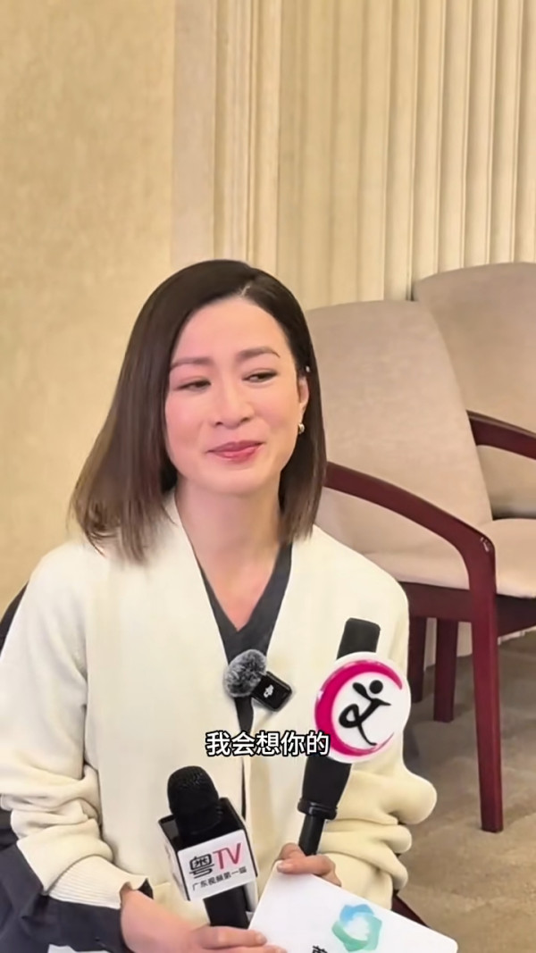 許紹雄離世|佘詩曼強忍悲痛承諾照顧契爺家人 淚訴:我很想你,但我不會再哭了