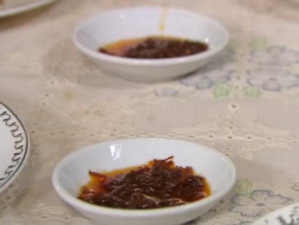 中環酒樓被轟設4大隱藏收費！佔餐費近一半？潛規則嚇怕遊客：咁貴食唔落