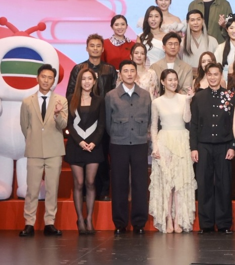 TVB節目巡禮2026｜一線小生花旦大合照企位大洗牌！全場唯一視后明顯失寵靠邊站