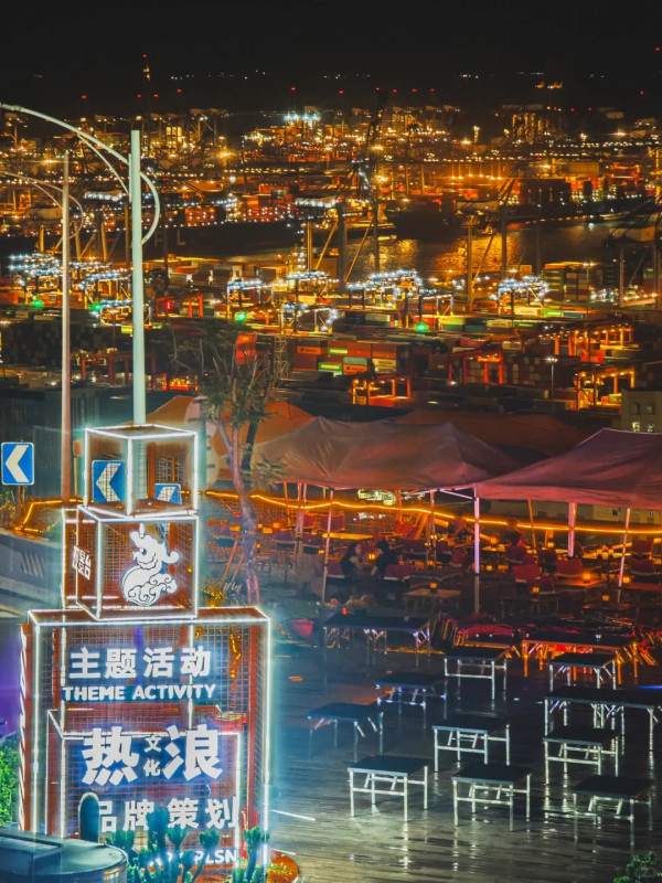 鹽田高級中學觀景台。圖片來源:小紅書@林先生 、 鹽田高級中學觀景台。圖片來源:小紅書@林先生 、