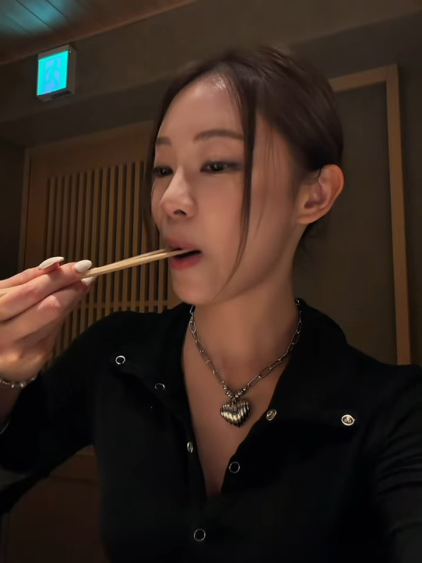 葉蒨文GM日本拍拖旅行被發現分床瞓 熱戀期愛得高調曝6字回應耐人尋味