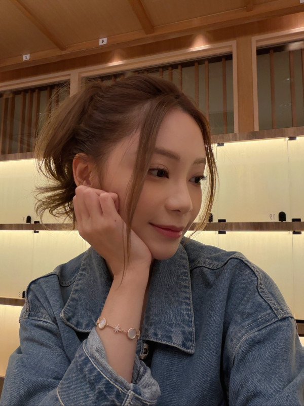 葉蒨文GM日本拍拖旅行被發現分床瞓 熱戀期愛得高調曝6字回應耐人尋味