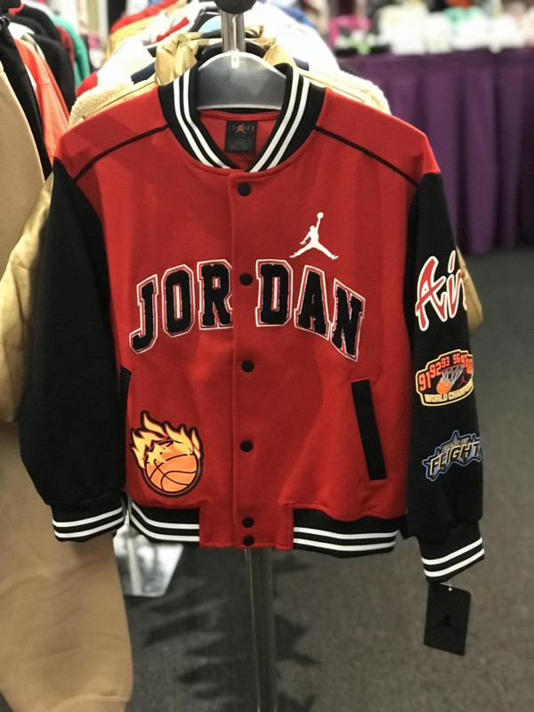 銅鑼灣時代廣場家品電器開倉!電腦/廚具/背囊/行李箱低至1折 HP電腦4折起買到