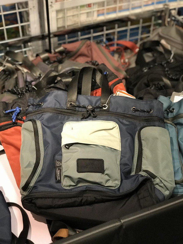 銅鑼灣時代廣場家品電器開倉!電腦/廚具/背囊/行李箱低至1折 HP電腦4折起買到