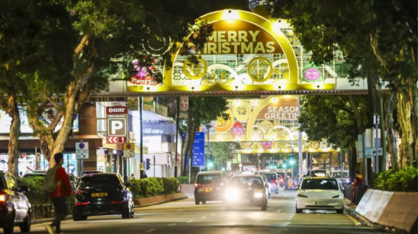 聖誕節燈飾開篷巴士遊 2人同行$88 人均只需$44!無遮擋視野尖沙咀聖誕燈飾感受冬日節慶