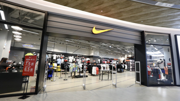 Nike全面加價高達18%！只有兩類產品不受影響？經典波鞋減產 Air Force 1/Dunk系列都有份！新任總裁咁回應