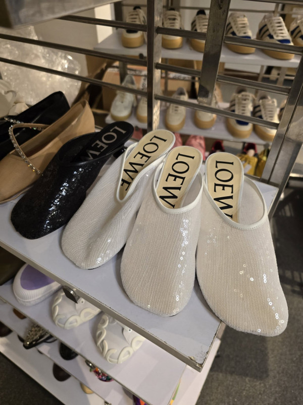 尖沙咀海港城開倉低至1折!Lane Crawford名牌折上折!超抵價入手MOSCHINO/LOEWE/Chloé