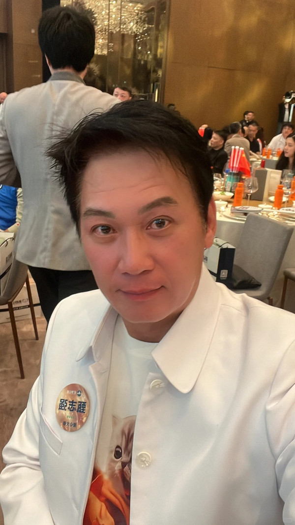 前亞視小生甄志強上海離世終年59歲  太太方心媛發訃文證實死訊