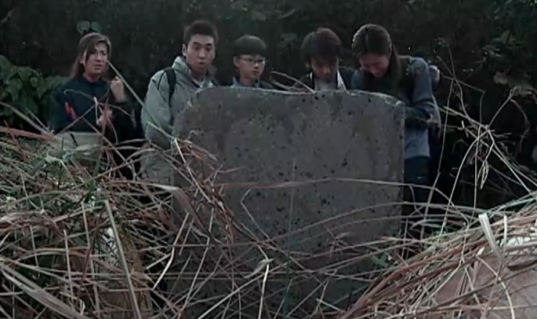 靈異經歷|小紅書女行獅子山疑「撞邪」誤闖偏僻佛堂 身體即現3大怪異症狀 網民:八字弱唔好