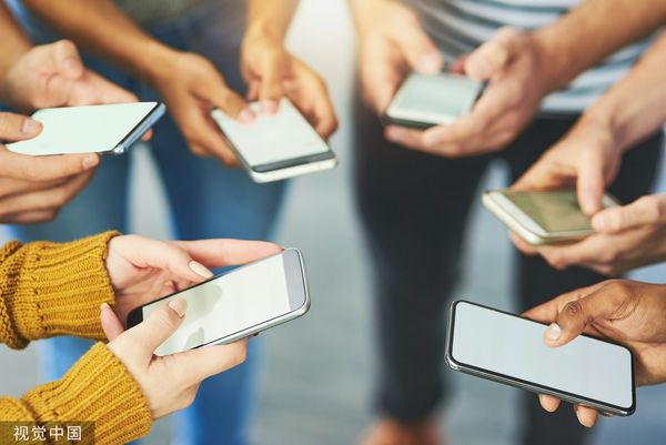 信用卡不明扣數？揭Apple Google「試用期」陷阱 專家教一鍵檢查防被「靜雞雞」收錢