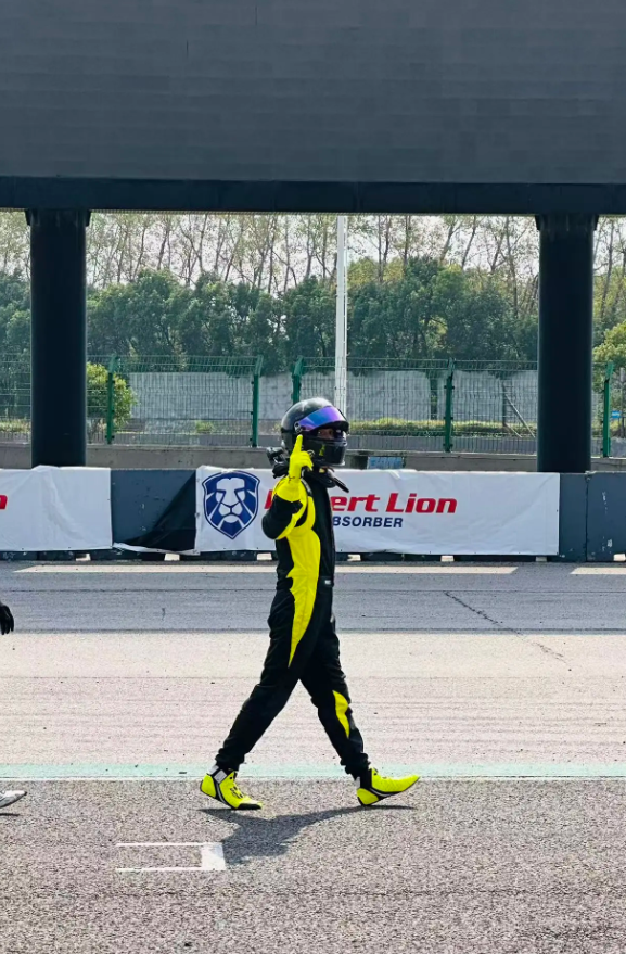 圖片來源:抖音@黃又南