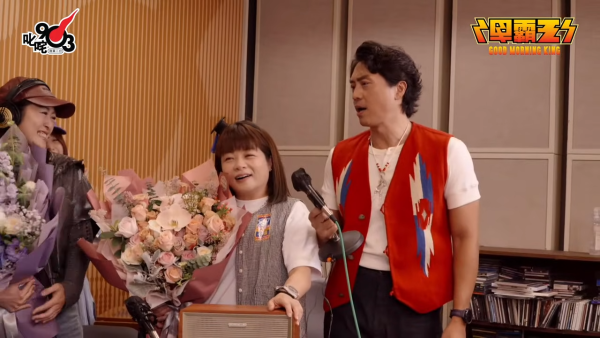 早霸王停播|小儀收偶像林海峰畫作淚灑直播室 最後一集哽咽多謝拍檔森美