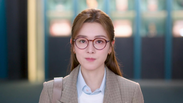 新聞女王2|首條官方宣傳片曝光佘詩曼強勢回歸 16字對白霸氣KO黃宗澤盡顯視后功架