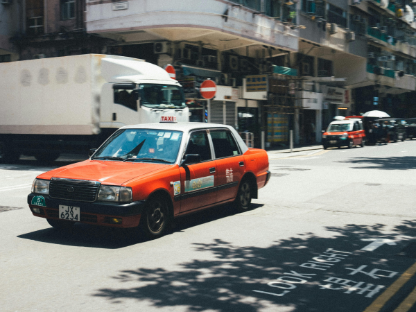 乘客要求找續$0.3 的士司機鬧足20分鐘後被判1罪 因情節嚴重再罰X千蚊 辱罵客人「屎忽鬼」