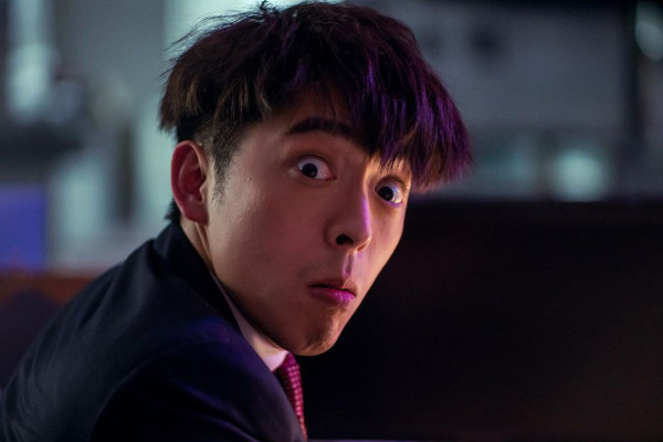 港男銀行戶口突收6位數神秘轉賬。圖片來源:劇集示意圖