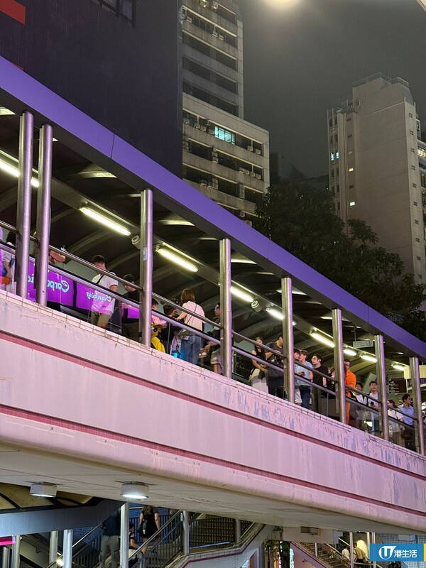 直擊中環蘭桂坊萬聖節人潮洶湧!現場節日氣氛濃厚 市民遊客扮鬼扮馬