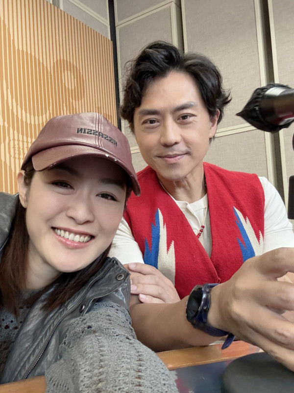 早霸王停播|小儀收偶像林海峰畫作淚灑直播室 最後一集哽咽多謝拍檔森美