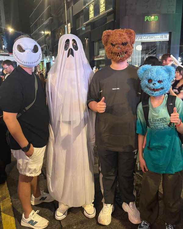 萬聖節30大藝人應節搞怪裝扮合集!呢位視帝同女歌手扮完冇人認得出