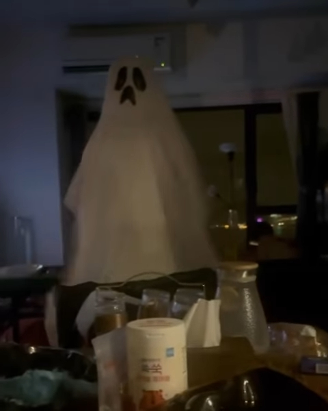 萬聖節30大藝人應節搞怪裝扮合集!呢位視帝同女歌手扮完冇人認得出