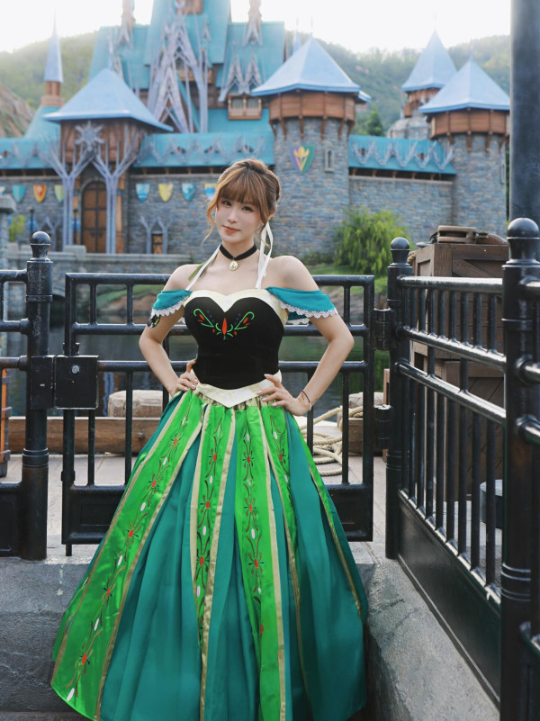 萬聖節30大藝人應節搞怪裝扮合集!呢位視帝同女歌手扮完冇人認得出