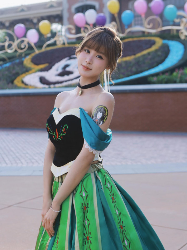 萬聖節30大藝人應節搞怪裝扮合集!呢位視帝同女歌手扮完冇人認得出