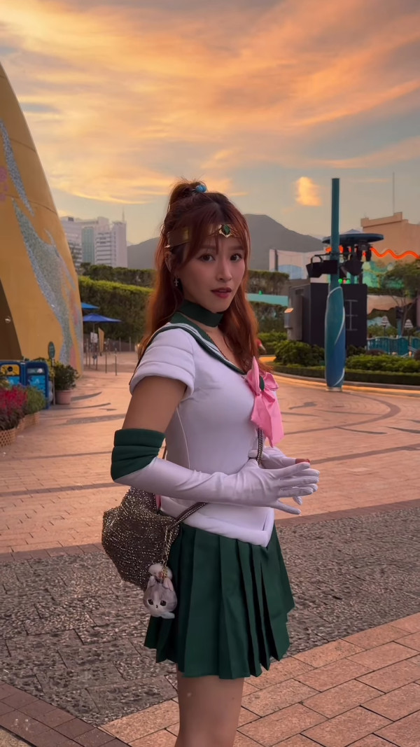 萬聖節30大藝人應節搞怪裝扮合集!呢位視帝同女歌手扮完冇人認得出