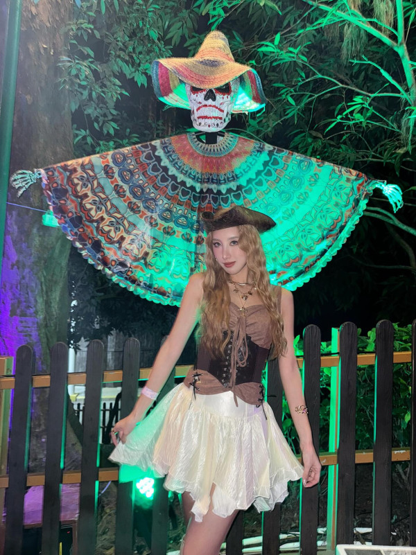 萬聖節30大藝人應節搞怪裝扮合集!呢位視帝同女歌手扮完冇人認得出