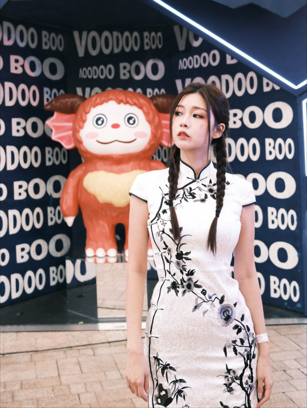 萬聖節30大藝人應節搞怪裝扮合集!呢位視帝同女歌手扮完冇人認得出