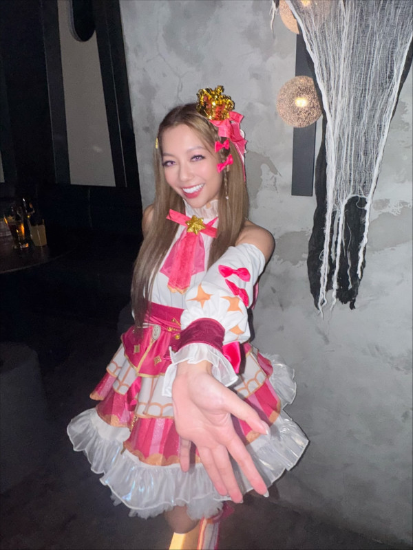 萬聖節30大藝人應節搞怪裝扮合集!呢位視帝同女歌手扮完冇人認得出