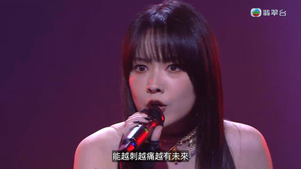 聲秀｜亞軍23歲柯雨霏Ophelia背景起底！城市大學畢業 海選獲封「陳瀅2.0」