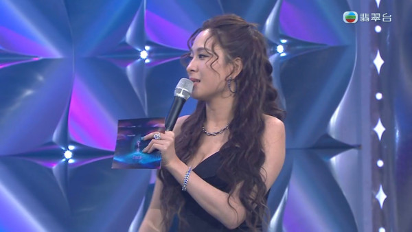 聲秀決賽|陳懿德擺烏龍誤報賽果險頒錯季軍 頻頻出錯被參賽者台上即時更正