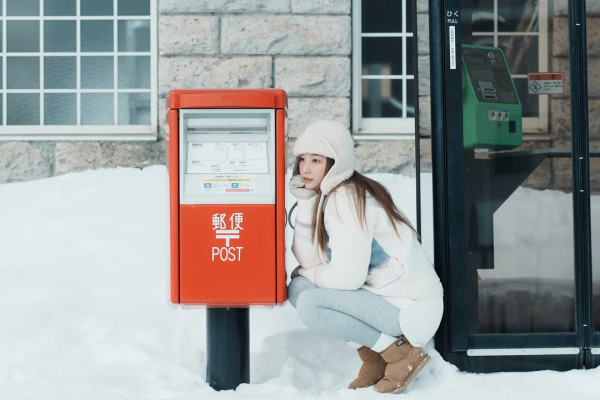 24歲女歌手驚揭尖沙咀被當眾非禮事件 直言「竟然冇人理我」令網民懷疑一件事？