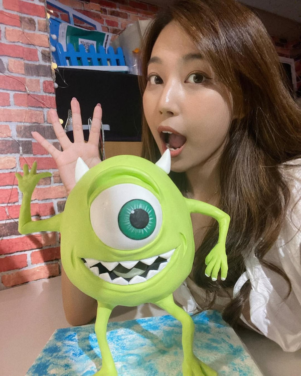 24歲女歌手驚揭尖沙咀被當眾非禮事件 直言「竟然冇人理我」令網民懷疑一件事？