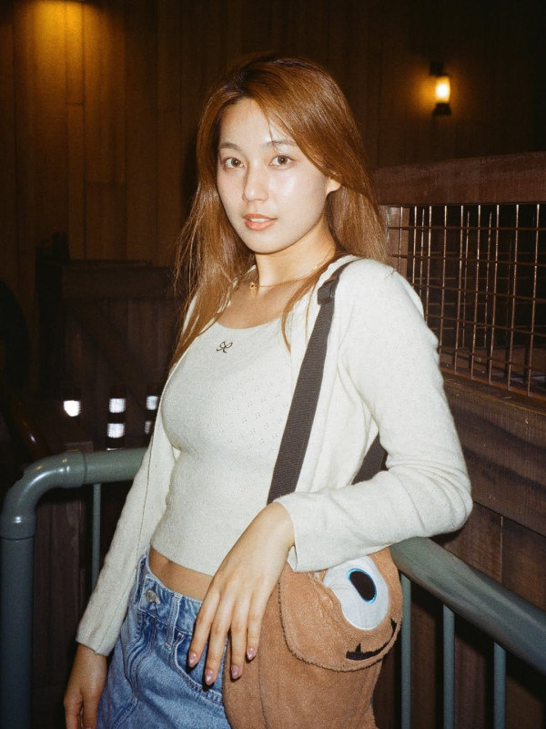 24歲女歌手驚揭尖沙咀被當眾非禮事件 直言「竟然冇人理我」令網民懷疑一件事？