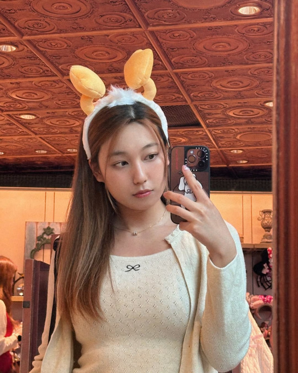 24歲女歌手驚揭尖沙咀被當眾非禮事件 直言「竟然冇人理我」令網民懷疑一件事？