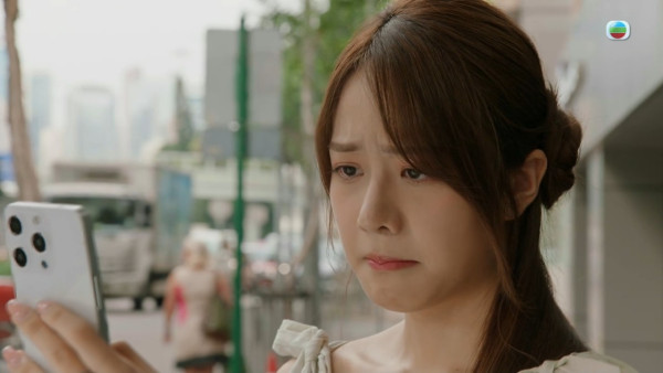 金式森林丨莊子璇正面回應災難級演技負評爭議 親揭首度拍劇壓力爆煲驚現幻覺