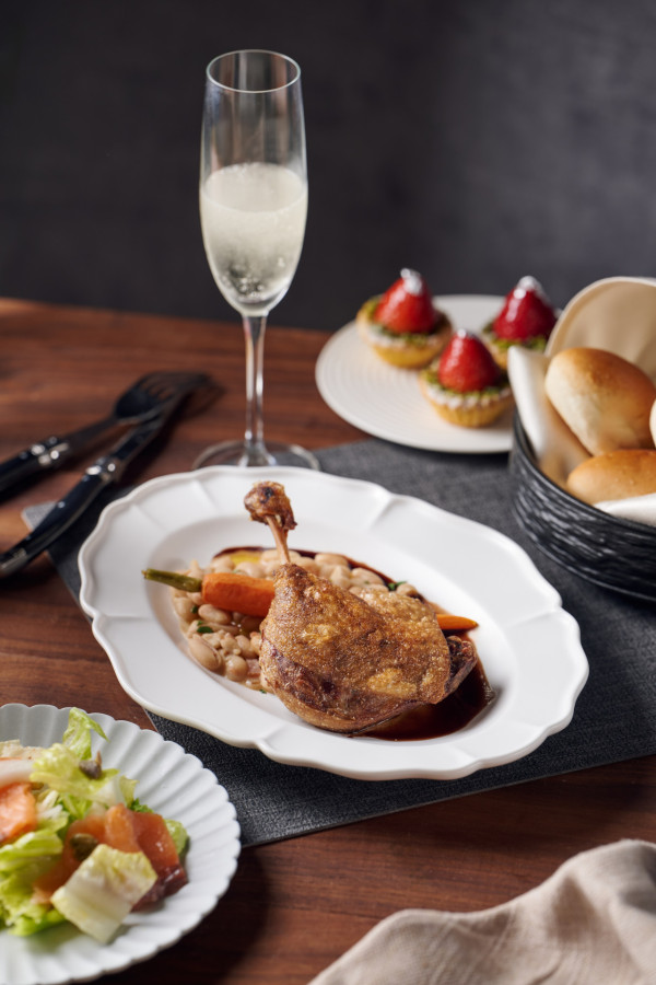 星幕忘憂半自助晚餐（圖片來源︰星幕）