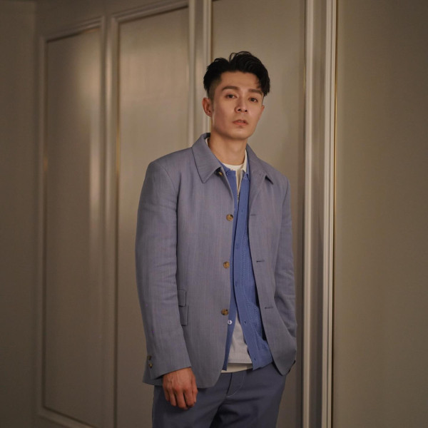 周柏豪激罕晒愛女合照轉眼間暴風成長 父女遊船河幸福畫面羨煞旁人