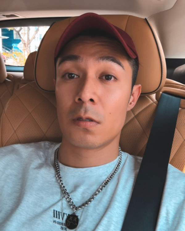 周柏豪激罕晒愛女合照轉眼間暴風成長 父女遊船河幸福畫面羨煞旁人