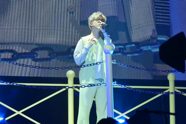 鄭秀文張敬軒拉闊｜鄭秀文 《Let Go》超虐心版本 張敬軒大熱作全場大合唱