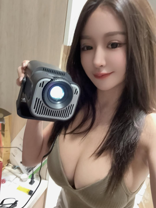 黃明志謝侑芯事件懶人包｜驗毒呈陽性聲稱曾急做一事！網紅謝侑芯大馬猝逝家屬強調一疑點