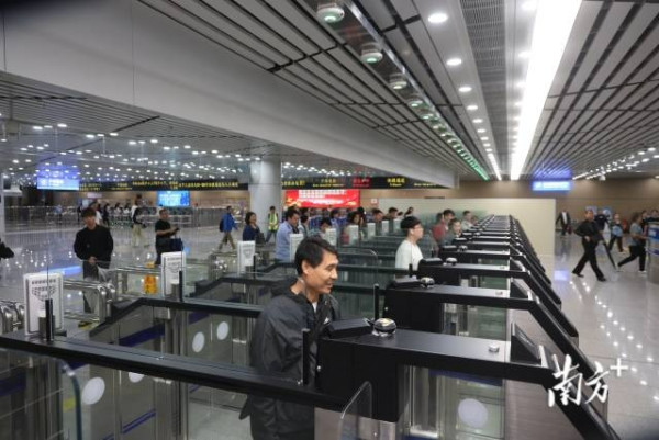 北上注意|內地11.5起多個口岸增智能通關口岸 附合條件港澳台居民可「刷臉通關」