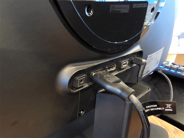 Samsung Odyssey OLED G5 親民價登場 QD-OLED 畫質 0.03ms 反應時間助玩家神速制敵