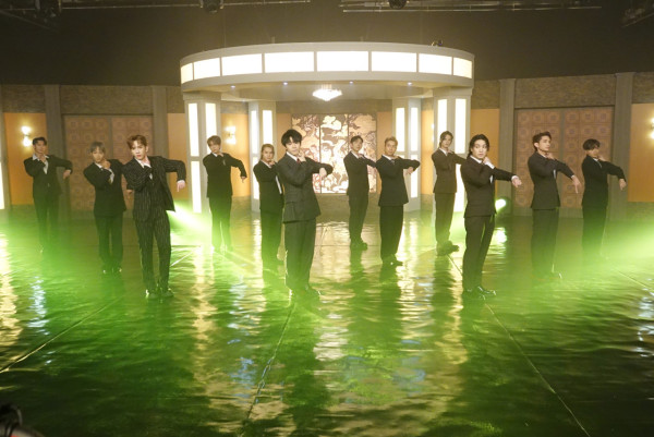 MIRROR新團歌《DNA is U》MV神還原經典廣告 復刻集體回憶！12子分享DNA關鍵詞