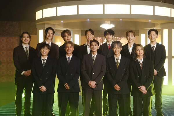 MIRROR新團歌《DNA is U》MV神還原經典廣告 復刻集體回憶！12子分享DNA關鍵詞