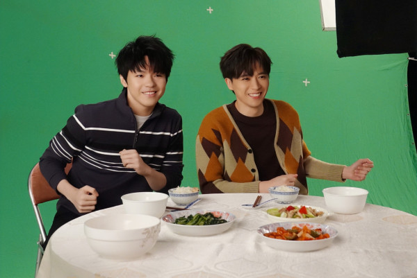 MIRROR新團歌《DNA is U》MV神還原經典廣告 復刻集體回憶！12子分享DNA關鍵詞