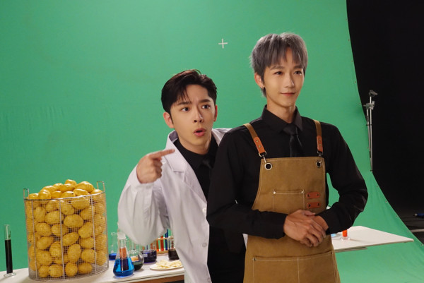 MIRROR新團歌《DNA is U》MV神還原經典廣告 復刻集體回憶！12子分享DNA關鍵詞