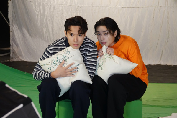 MIRROR新團歌《DNA is U》MV神還原經典廣告 復刻集體回憶！12子分享DNA關鍵詞