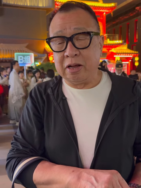 許紹雄生忌女兒首度發文悼念亡父 貼兒時合照曝157字滿載不捨:「當你去開工」