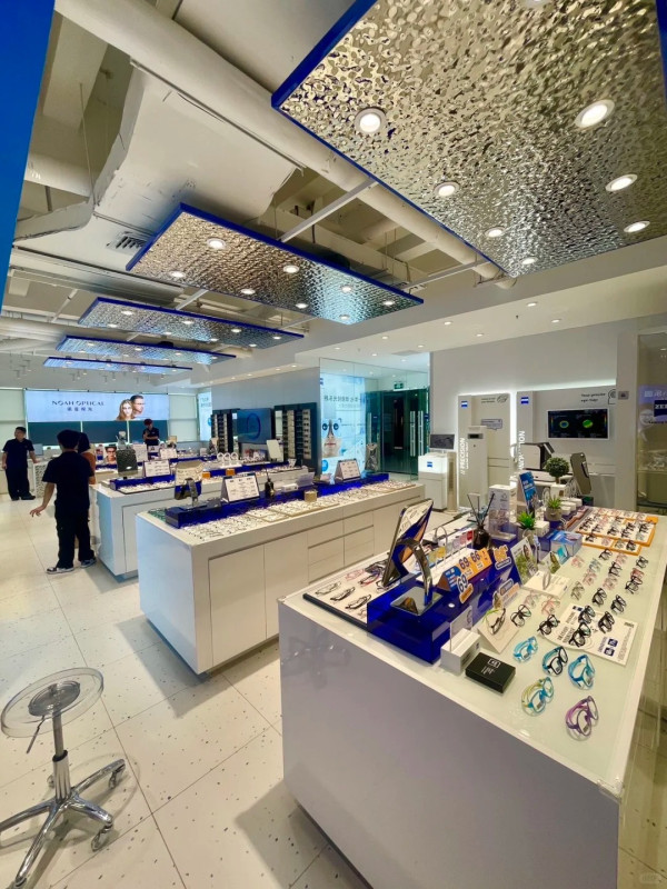 諾亞視光。圖片來源：小紅書@潇潇Luxx